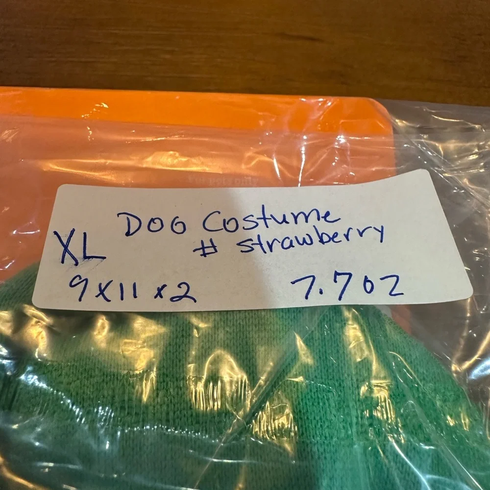 Target‎ Hyde & EEK! Boutique Dog Strawberry Costume – Size M or XL – NWT